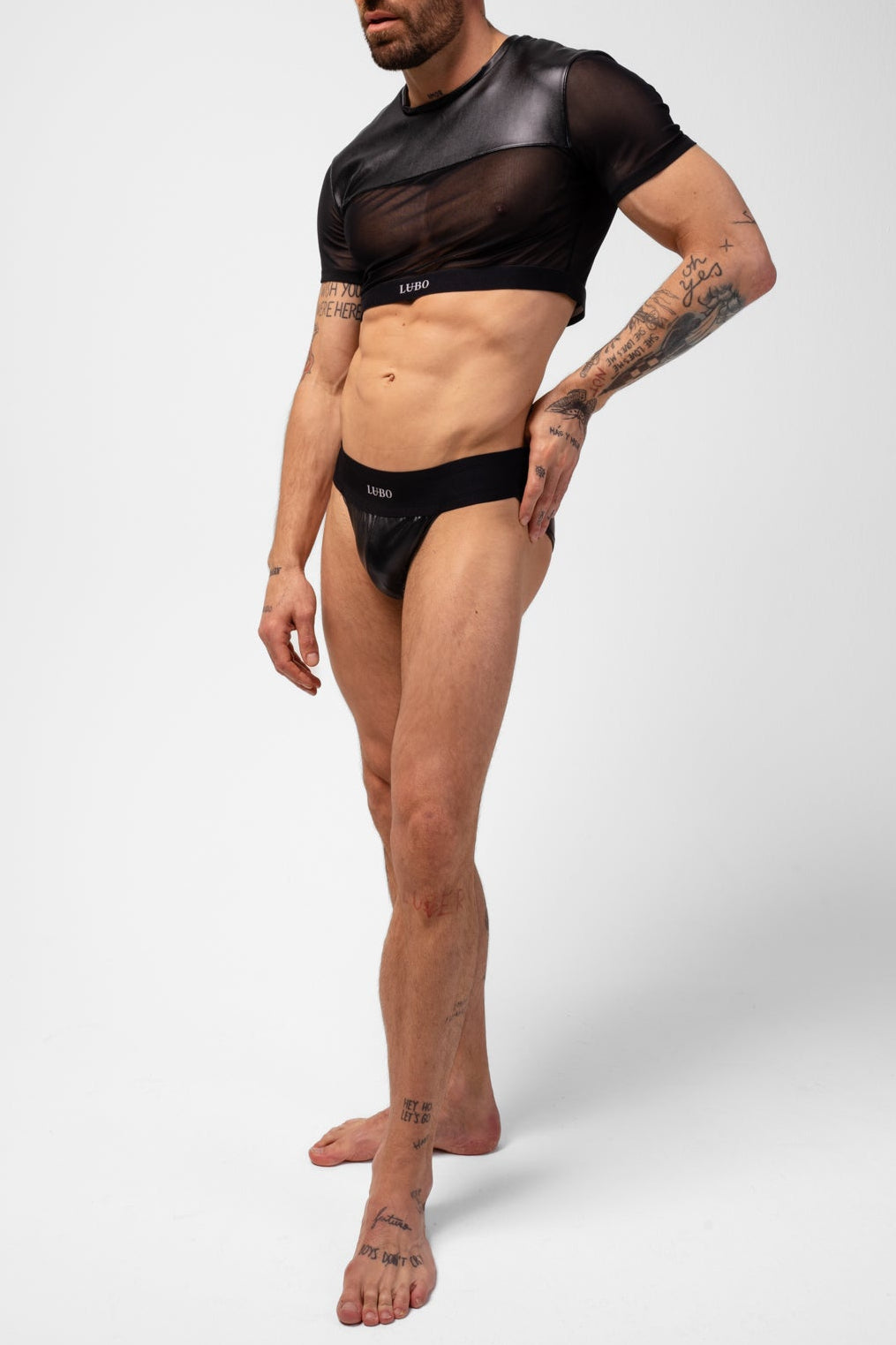 NOCTURNAL CROP TOP